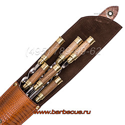 Подарочный набор шампуров с деревянными ручками по низкой цене купить в Москве. Недорого шампуры подарочные в чехле из натуральной кожи
